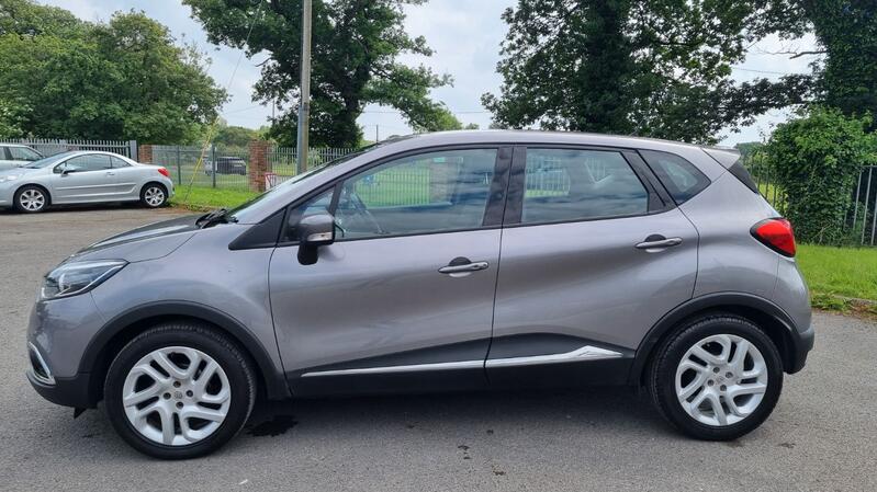 RENAULT CAPTUR