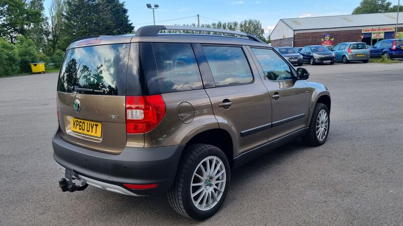 SKODA YETI