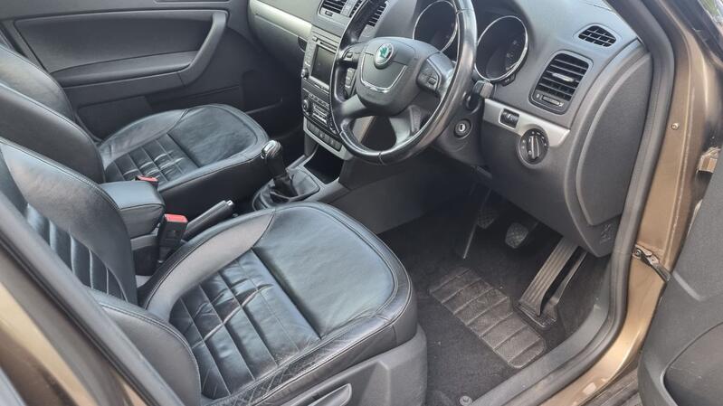 SKODA YETI