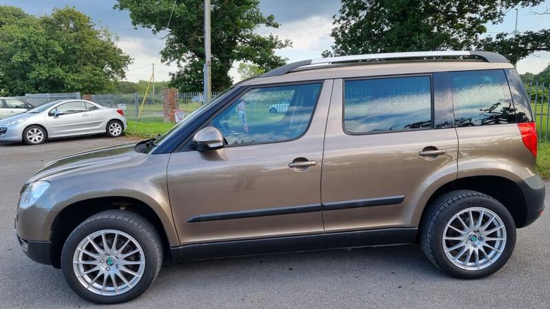 SKODA YETI