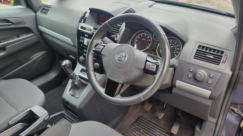 VAUXHALL ZAFIRA