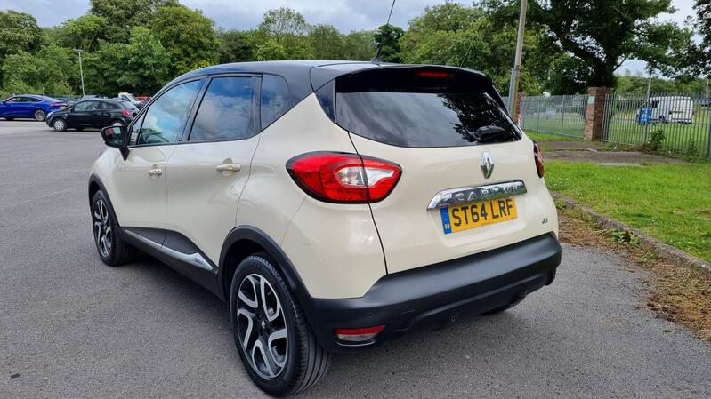 RENAULT CAPTUR