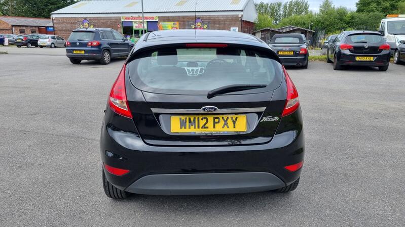 FORD FIESTA