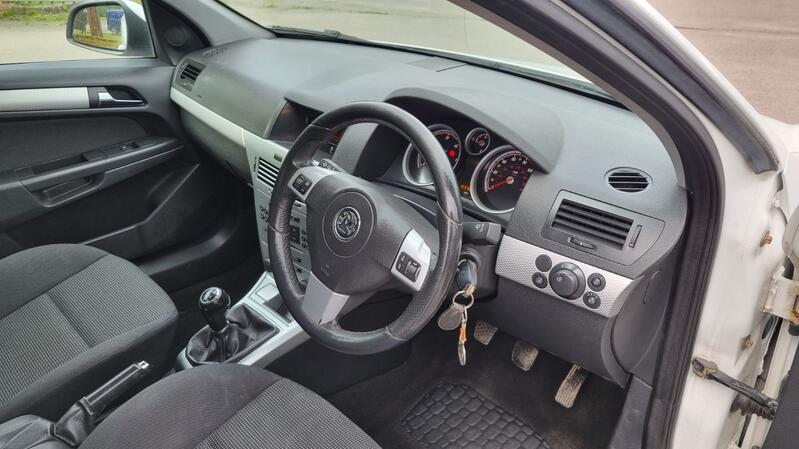 VAUXHALL ASTRA VAN
