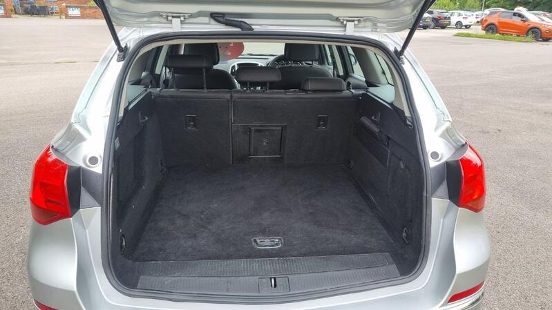 VAUXHALL ASTRA
