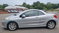 PEUGEOT 207 CC