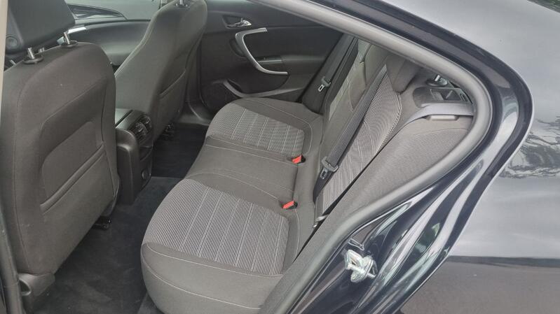 VAUXHALL INSIGNIA
