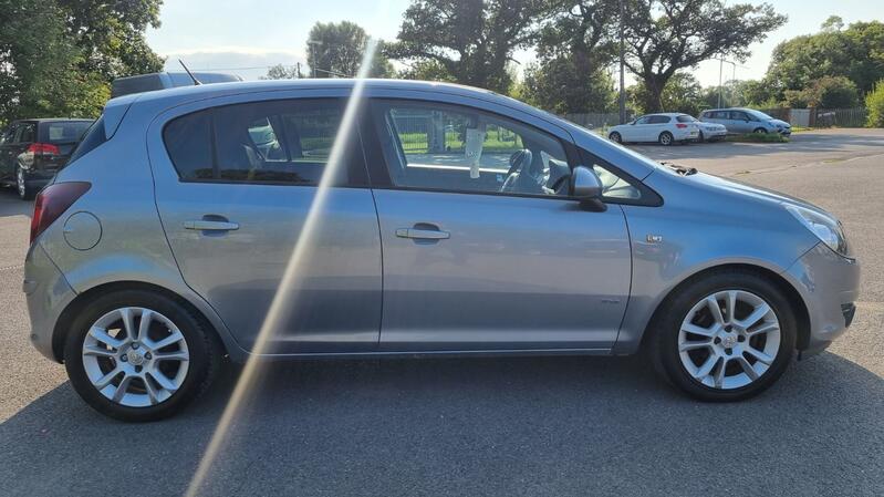 VAUXHALL CORSA