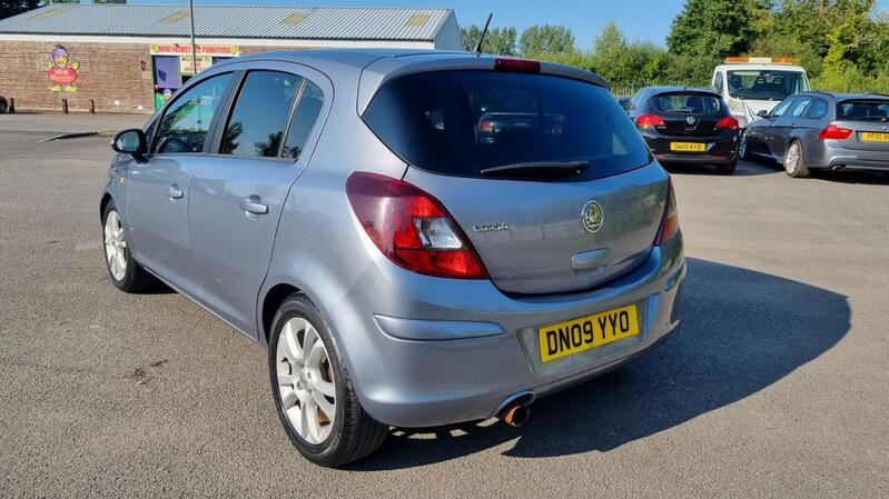 VAUXHALL CORSA