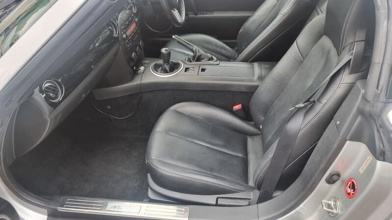 MAZDA MX-5