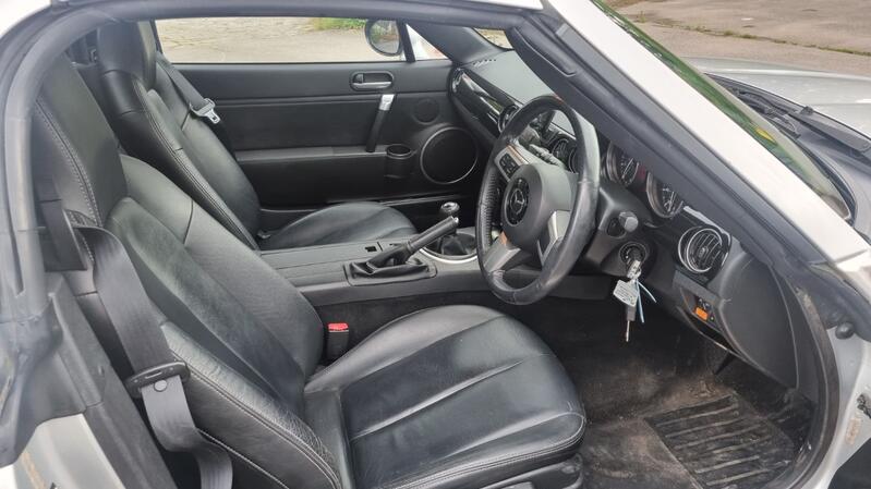 MAZDA MX-5