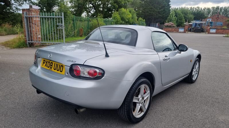 MAZDA MX-5
