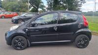 PEUGEOT 107