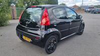 PEUGEOT 107