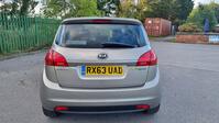 KIA VENGA