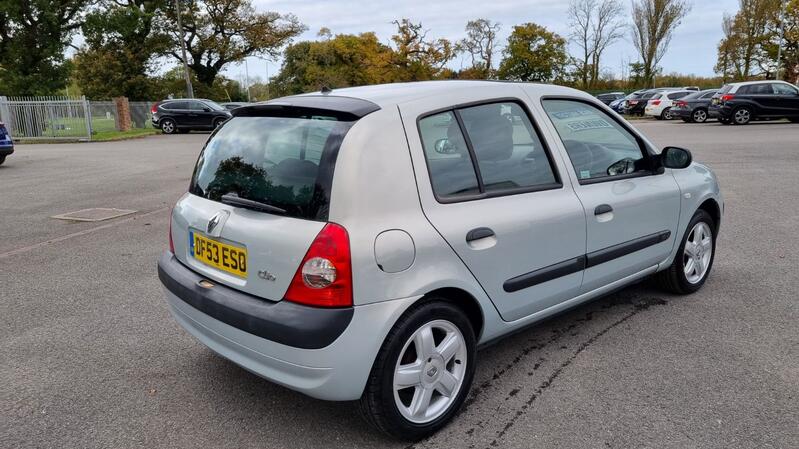 RENAULT CLIO