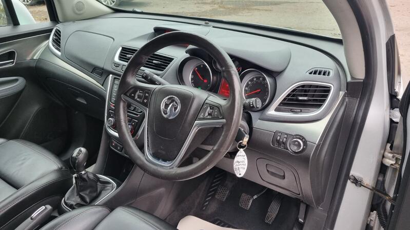 VAUXHALL MOKKA