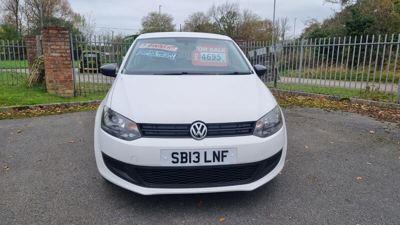 VOLKSWAGEN POLO