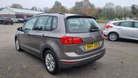 VOLKSWAGEN GOLF SV