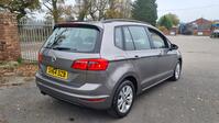 VOLKSWAGEN GOLF SV