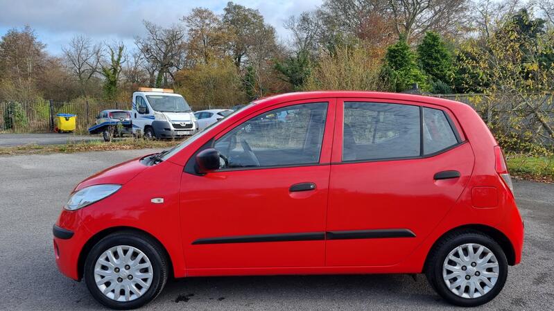 HYUNDAI I10
