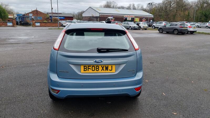 FORD FOCUS