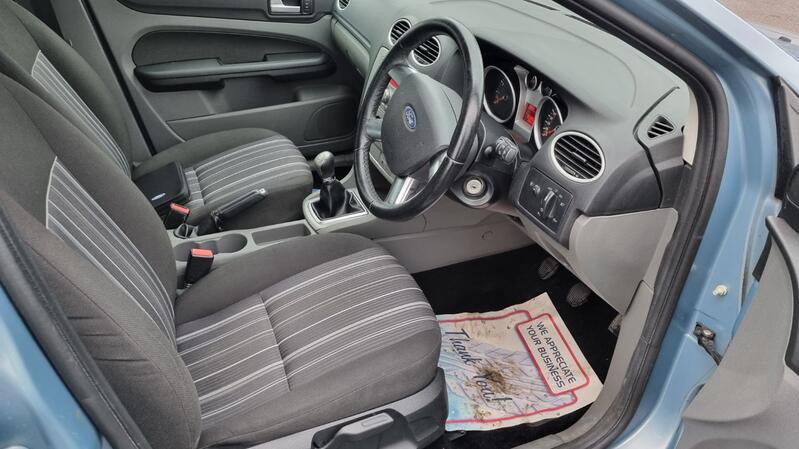 FORD FOCUS