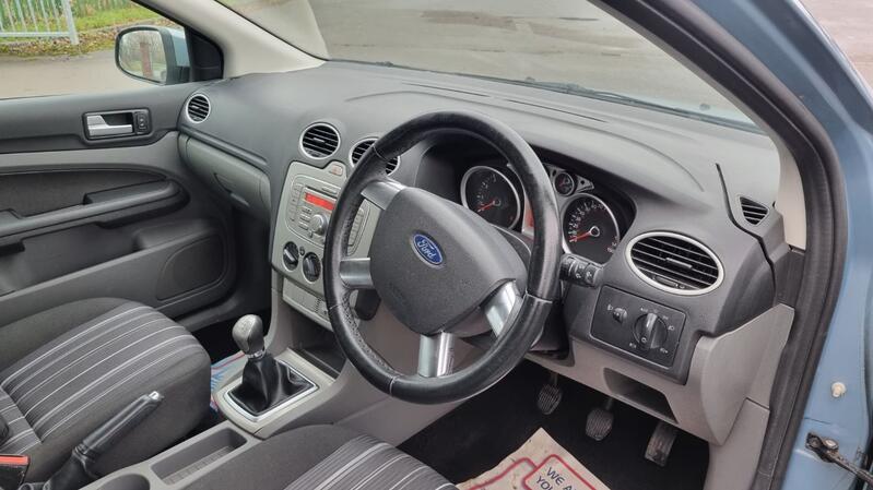 FORD FOCUS