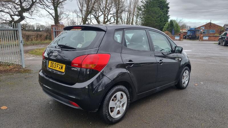KIA VENGA