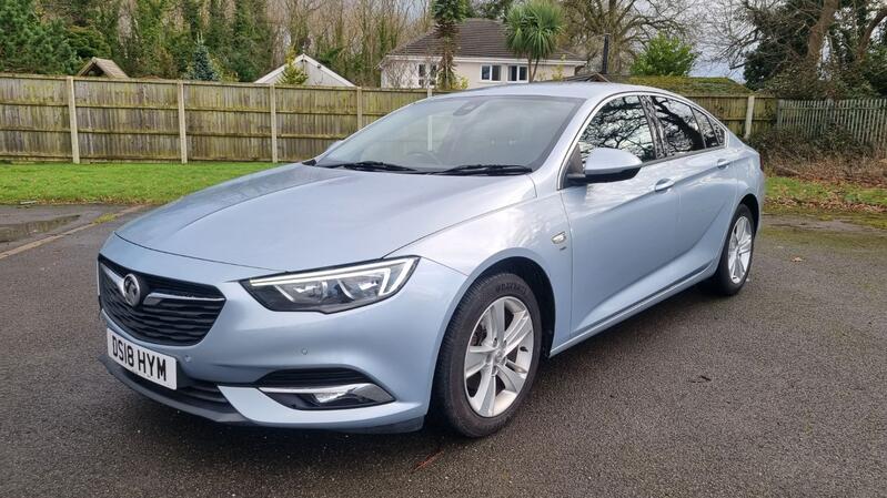 VAUXHALL INSIGNIA