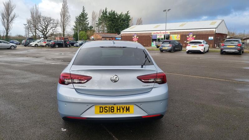 VAUXHALL INSIGNIA