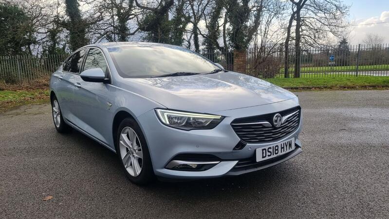 VAUXHALL INSIGNIA