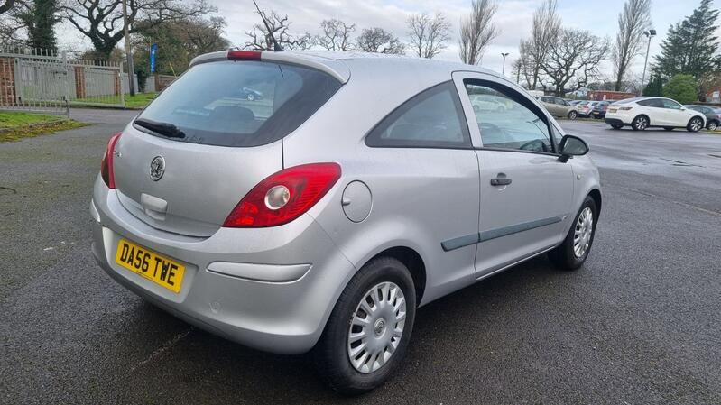VAUXHALL CORSA