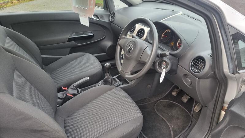 VAUXHALL CORSA