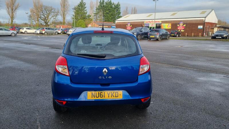 RENAULT CLIO
