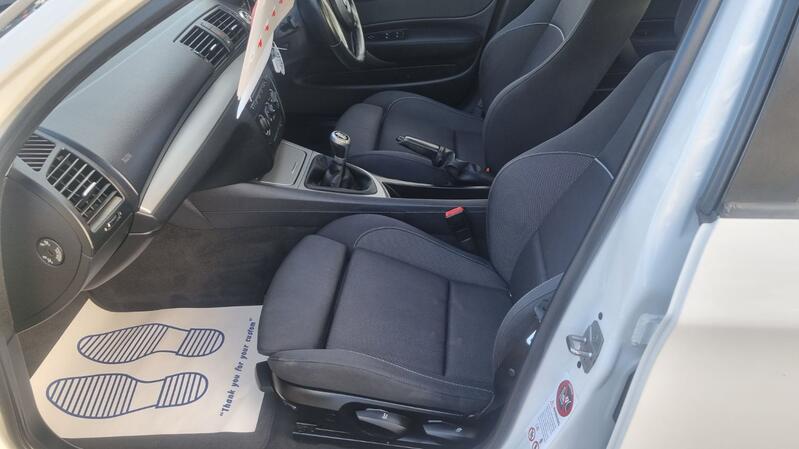 BMW 1 SERIES