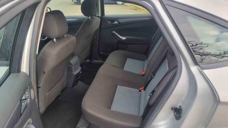 FORD MONDEO