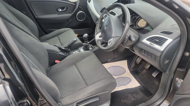 RENAULT MEGANE
