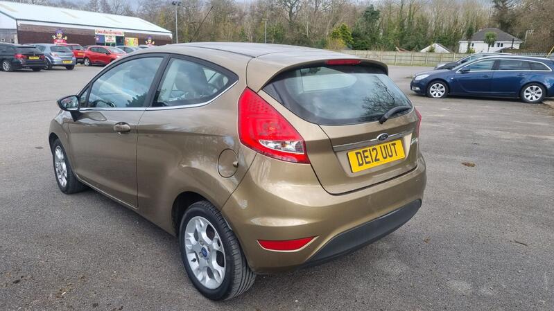 FORD FIESTA