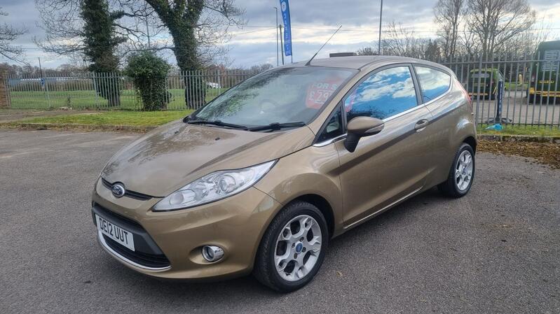 FORD FIESTA