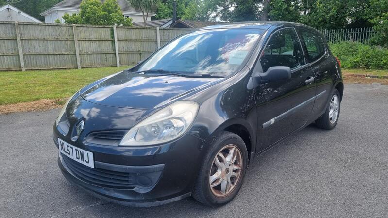 RENAULT CLIO