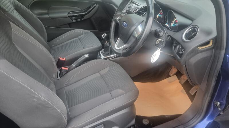 FORD FIESTA