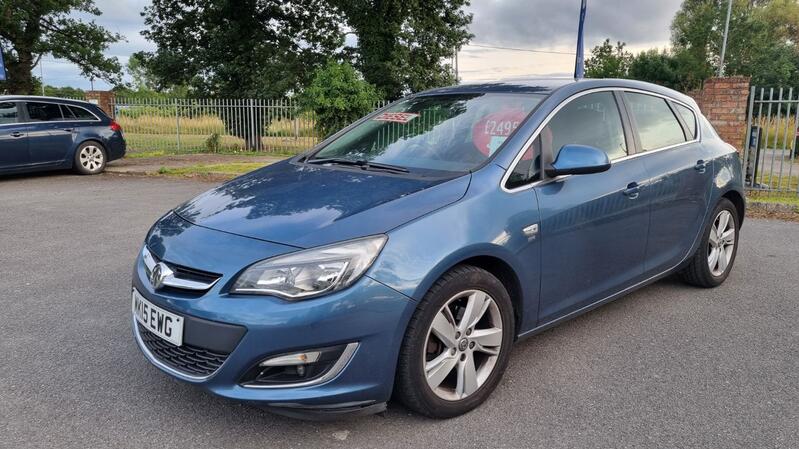 VAUXHALL ASTRA