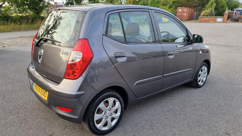 HYUNDAI I10