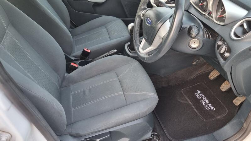 FORD FIESTA