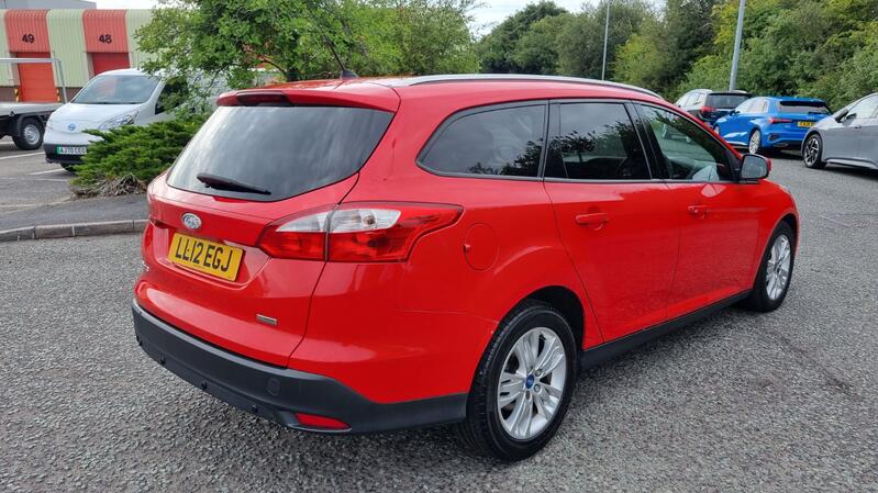 FORD FOCUS
