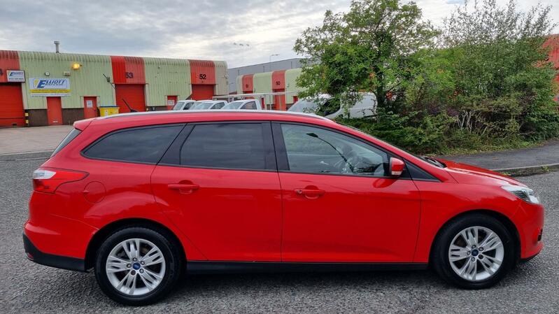 FORD FOCUS