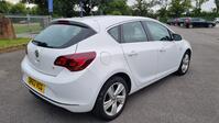 VAUXHALL ASTRA