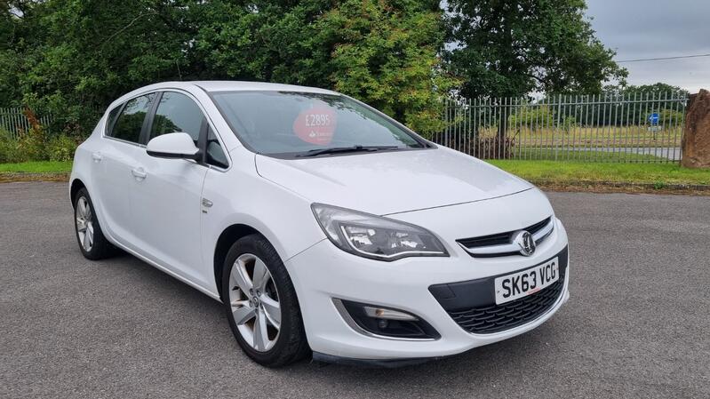 VAUXHALL ASTRA