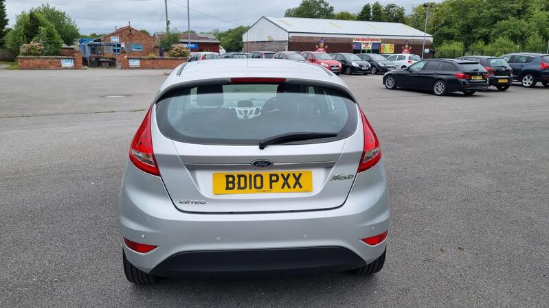 FORD FIESTA